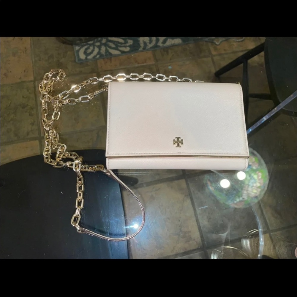 COPY - Tory Burch clutch